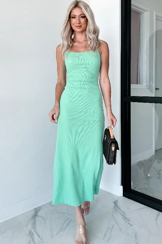  Stylish Outerwear Clothing For WomenHopelessly In Love Square Neck Midi Dress (Sweet Mint)