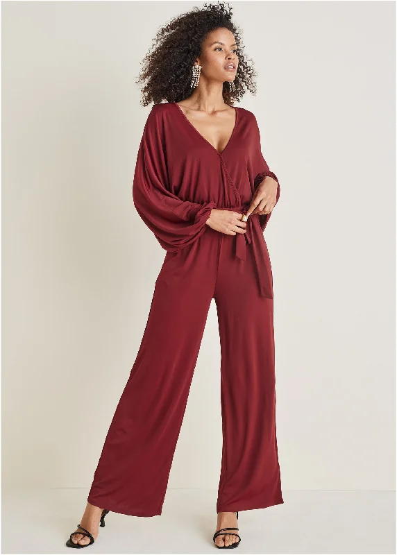  Women's Comfortable Clothes For WeekendsVolume Sleeve Detail Jumpsuit - Wine