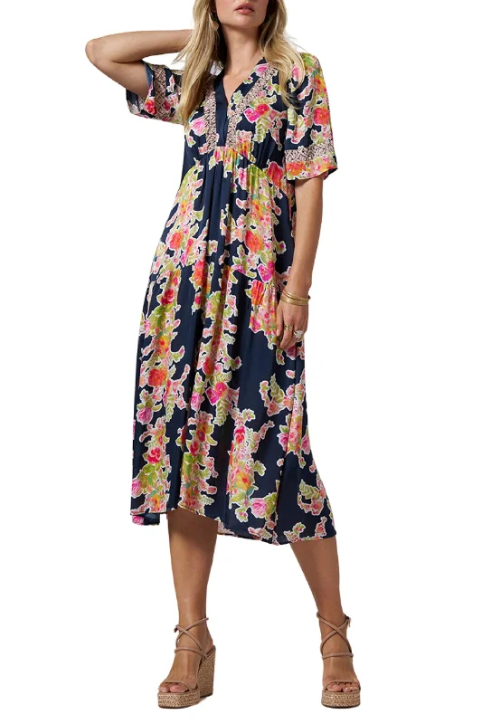  Women's Plus-Size OutfitSANTE MIDI DRESS - LS2837