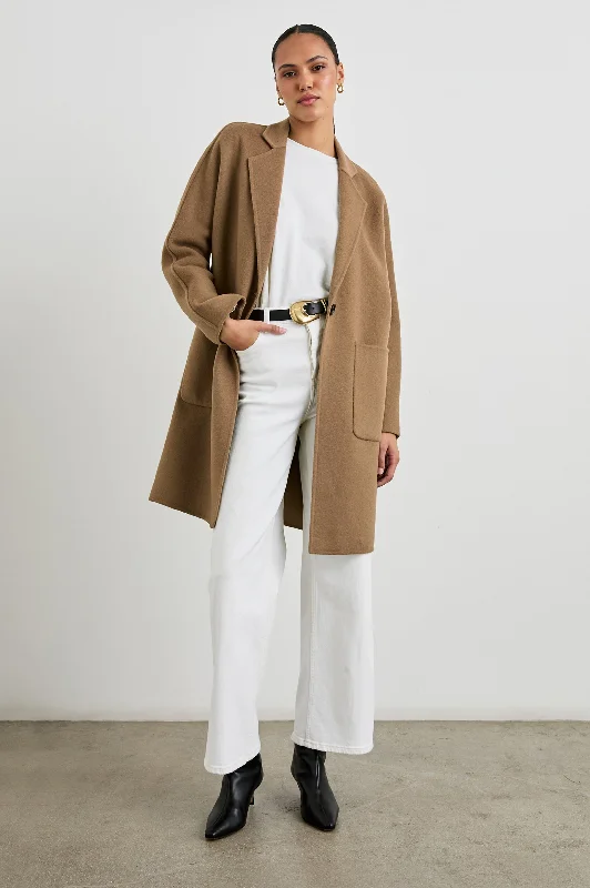  Women's High-Fashion OutfitEVEREST COAT - CAMEL