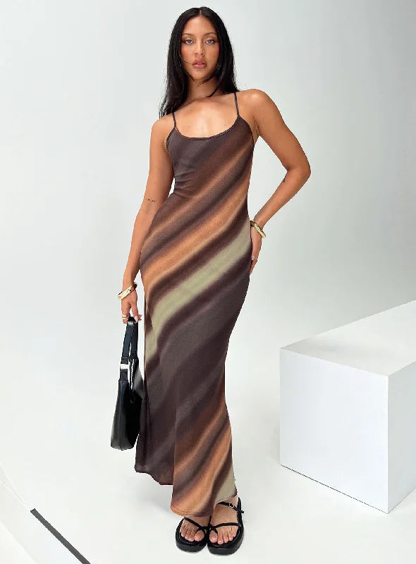  Women's Resort AttireOtillie Maxi Dress Brown Multi Petite