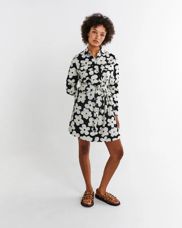  Dive Into Trendy StylesFlower Face Adult Sicilian Shirt Dress