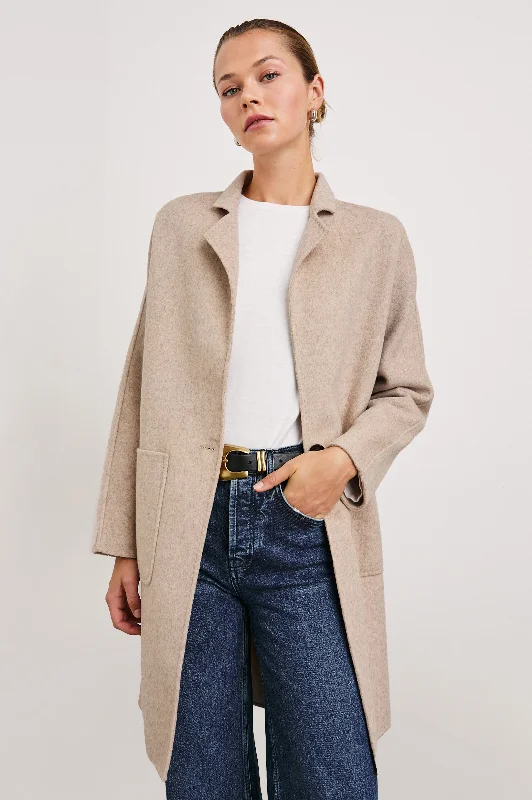  Women's Weekend OutfitEVEREST COAT - OATMEAL