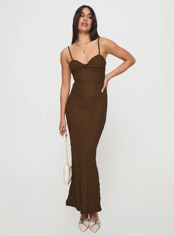  Easy Elegance SalesCelie Maxi Dress Chocolate