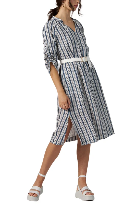  New Season Fashion PreviewSPOT THE STRIPE DRESS - MS1330