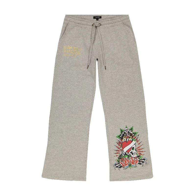  Chic Style DiscountsHeart Roses Flared Sweatpant